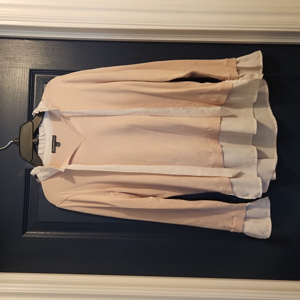 L  Adrianna Papell sweater blouse with ties
